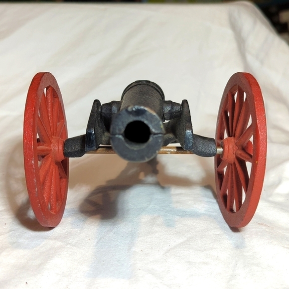 Vintage Cast Iron Black Field Cannon Red Spoke Wheel Toy Collectible Antique - Picture 5 of 12